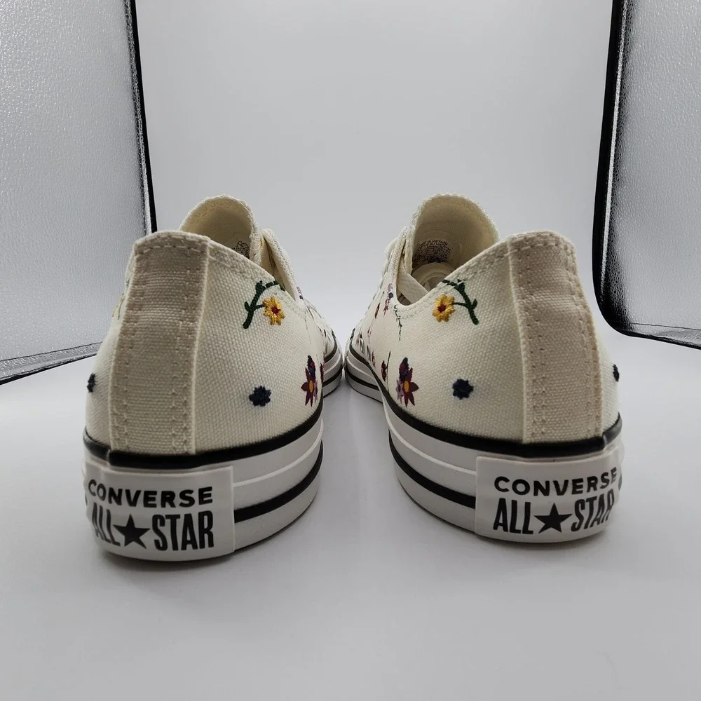 Converse Chuck Taylor All Star Low Shoes Womens 9 Cream Embroidered Floral NEW - Picture 5 of 11